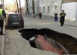 «Грохот страшный, вибрация, в ужасе выбежал на улицу»: в соцсетях обсуждают землетрясение в Нахичевани «Грохот страшный, вибрация, в ужасе выбежал на улицу»: в соцсетях обсуждают землетрясение в Нахичевани