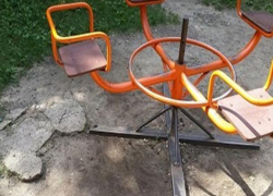 Шахты заняли третье место в рейтинге худших городов для жизни с детьми Шахты заняли третье место в рейтинге худших городов для жизни с детьми