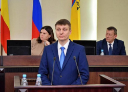 Андрей Ковалев призвал шахтинцев оставаться дома и посмотреть всей семьей сериал «Сваты» Андрей Ковалев призвал шахтинцев оставаться дома и посмотреть всей семьей сериал «Сваты»