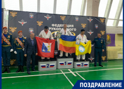 Пожарный из Шахт Денис Бондарев победил на всероссийских соревнованиях по рукопашному бою Пожарный из Шахт Денис Бондарев победил на всероссийских соревнованиях по рукопашному бою