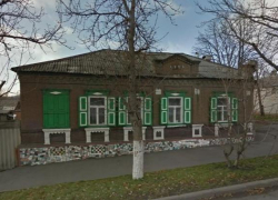 Суд вынес наказание шахтинцу, снесшему «дом лавочника» Суд вынес наказание шахтинцу, снесшему «дом лавочника»