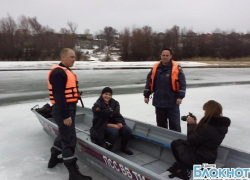 В Ростовской области 16-летняя школьница провалилась под лед во время фотосессии В Ростовской области 16-летняя школьница провалилась под лед во время фотосессии