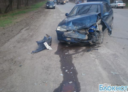 Семь человек пострадали в тройной аварии, случившейся на въезде в поселок Артем Семь человек пострадали в тройной аварии, случившейся на въезде в поселок Артем