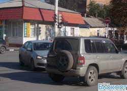 Последствия бури в Шахтах все еще не устранены Последствия бури в Шахтах все еще не устранены