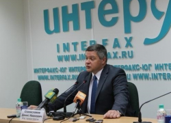 Бывший мэр Шахт Денис Станиславов прекратил возглавлять местное отделение «Единой России» Бывший мэр Шахт Денис Станиславов прекратил возглавлять местное отделение «Единой России»