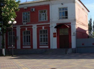 Об ответственности за внешний вид исторических фасадов напомнили владельцам зданий в Шахтах Об ответственности за внешний вид исторических фасадов напомнили владельцам зданий в Шахтах