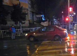 На пешеходном переходе под колеса иномарки попала 28-летняя шахтинка На пешеходном переходе под колеса иномарки попала 28-летняя шахтинка
