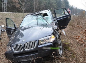 Четыре года грозит полицейскому, пьяным на BMW влетевшему в ВАЗ в Шахтах Четыре года грозит полицейскому, пьяным на BMW влетевшему в ВАЗ в Шахтах