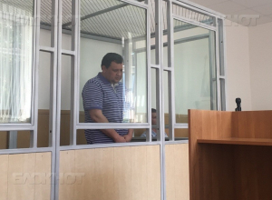Защита шахтинского предпринимателя Андрея Шмелёва считает, что обвинившие его в растрате свидетели, недееспособны Защита шахтинского предпринимателя Андрея Шмелёва считает, что обвинившие его в растрате свидетели, недееспособны