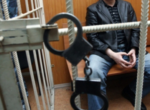 В Шахтах будут судить экс-полицейского, по вине которого в ДТП погибла девушка В Шахтах будут судить экс-полицейского, по вине которого в ДТП погибла девушка