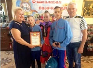В 2017 году шахтинская приемная семья получила четыре награды в конкурсах талантов В 2017 году шахтинская приемная семья получила четыре награды в конкурсах талантов