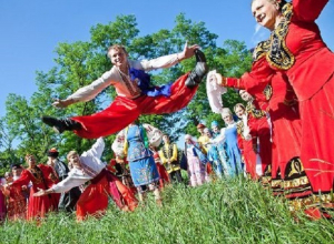 Восемь творческих коллективов из Шахт выступят на ЧМ в Ростове Восемь творческих коллективов из Шахт выступят на ЧМ в Ростове