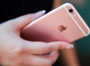 Шахтинка разоблачила мошенников, пытавшихся купить у неё iPhone 6 Шахтинка разоблачила мошенников, пытавшихся купить у неё iPhone 6
