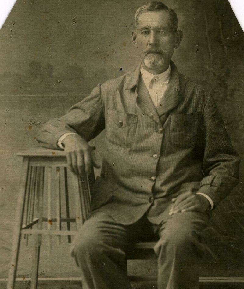 Садовник.Лядский Д.Н.-0.jpg Садовник.Лядский Д.Н.-0.jpg