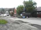 В Шахтах в районе 1-го пересечения начат ремонт дороги